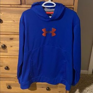 Men’s XL Loose fitting Under Armour hoodie